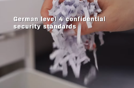 01 Deli E9952 Large Shredder