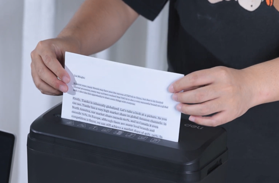 01 Deli ET016 Basic Type Small Paper Shredder