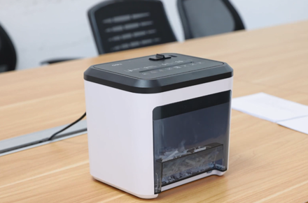 Deli ET002 Paper Shredder