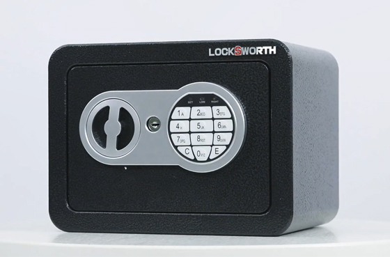 01 LOCKSWORTH VS4501 Mini Digital Safe